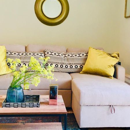Grade 2 Listed Apartment In Heart Of ヘイスティングス エクステリア 写真